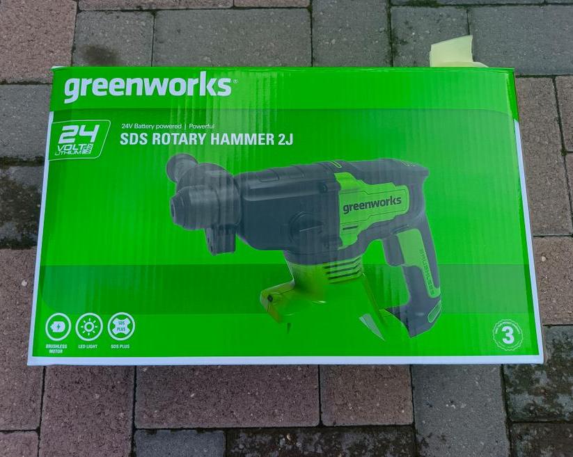 Обзор аккумуляторного перфоратора Greenworks GD24SDS2K4 24V