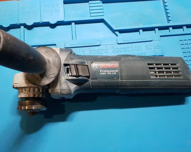 Чистка и смазка болгарки Bosch GWS 750