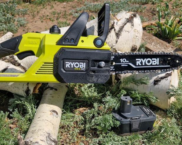 Цепная аккумуляторная пила Ryobi P2502BTL: игрушка или рабочий инструмент?